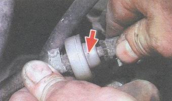 статья про замена фильтра тонкой очистки и клапана обратного слива топлива на автомобилях ваз 2108, ваз 2109, ваз 21099