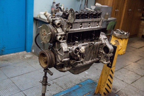 Ремонт двигателя ГАЗ 24