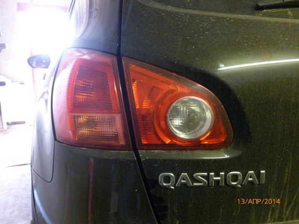 Замена лампы стоп-сигнала, указателя поворота в Nissan Qashqai