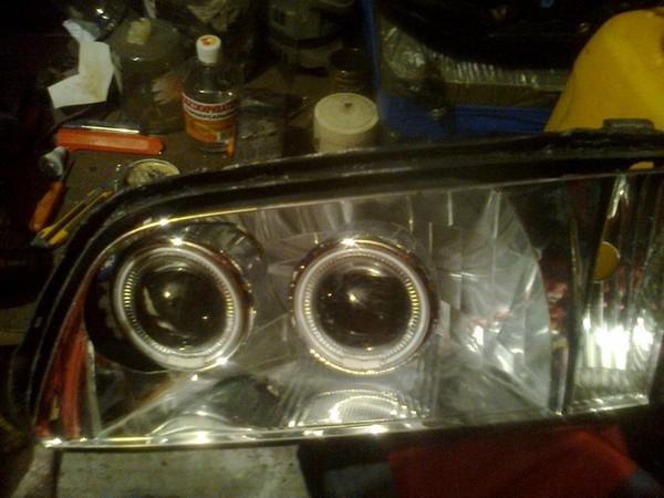 Установка двойного ксенона и би-ксенона Nissan Sunny b15