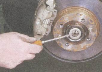 статья про снятие и установка приводов передних колес на автомобилях ваз 2108, ваз 2109, ваз 21099