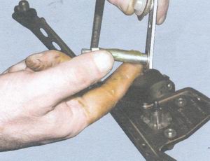 статья про снятие, ремонт и установка стеклоочистителя ветрового стекла на автомобиле ваз 2108, ваз 2109, ваз 21099