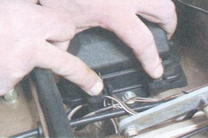 статья про снятие, ремонт и установка стеклоочистителя ветрового стекла на автомобиле ваз 2108, ваз 2109, ваз 21099