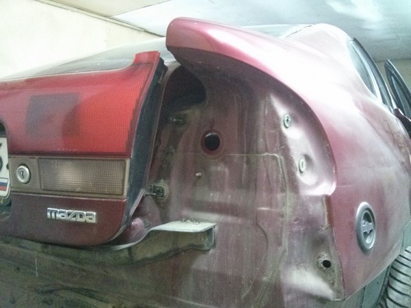 Замена порогов и арок Mazda 626