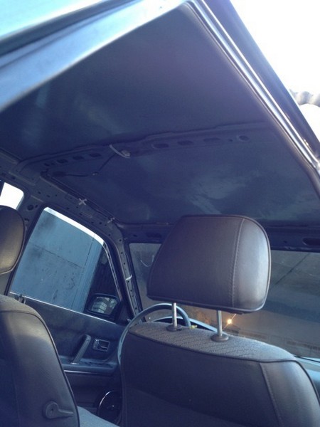 Шумоизоляция крыши Mazda 626