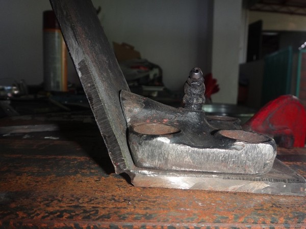 Изготовление рулевой сошки на УАЗ 3303 Изготовление рулевой сошки на УАЗ 3303