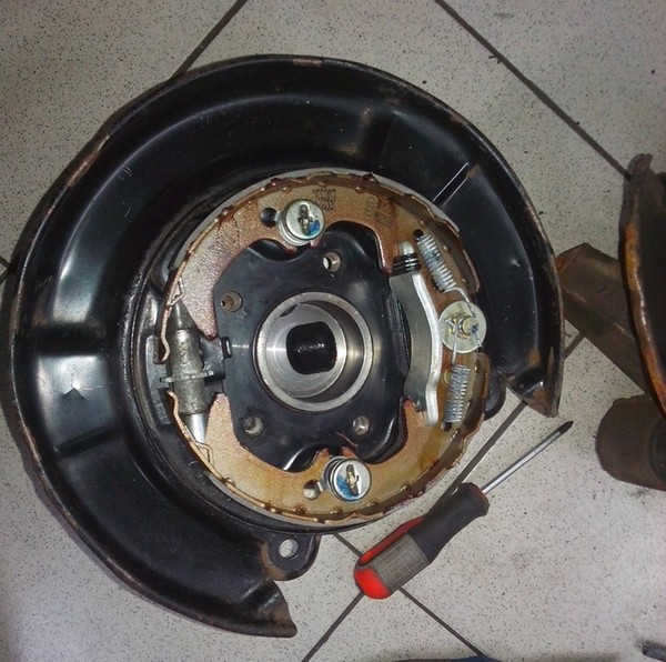 Замена задних барабанных тормозов на дисковые Toyota Caldina