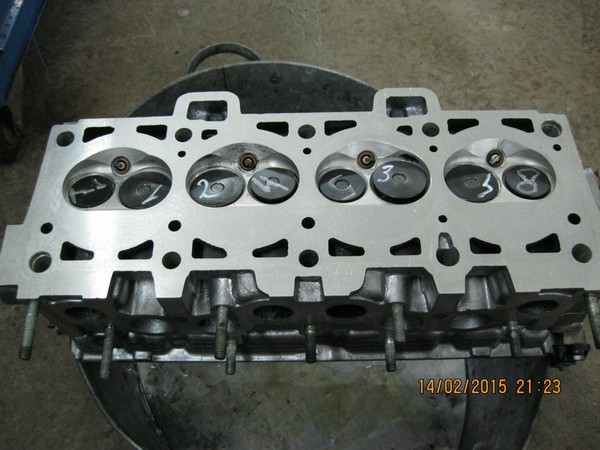 комплект прокладок для ремонта двигателя АВТО ГАСКЕТ 21083 дв.1,5 ГБЦ с герм. полный