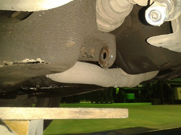 Замена сайлентблоков в передних рычагах подвески Toyota Caldina