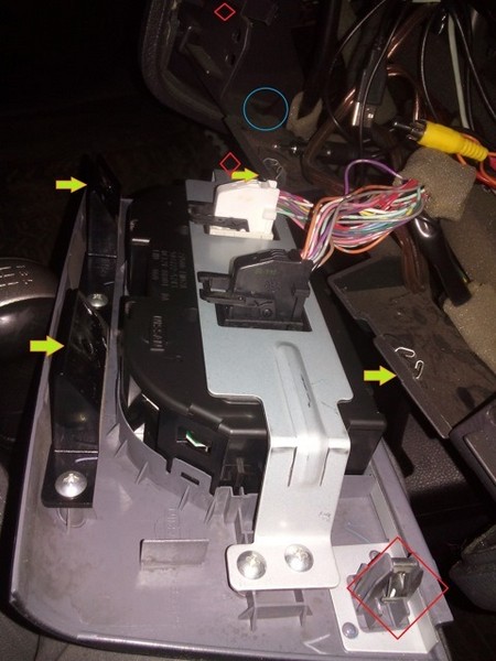 Разбор блока управления климат-системой в Nissan Tiida