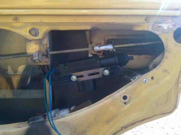 Установка центрального замка ВАЗ 2101, 2106, 2107 классика