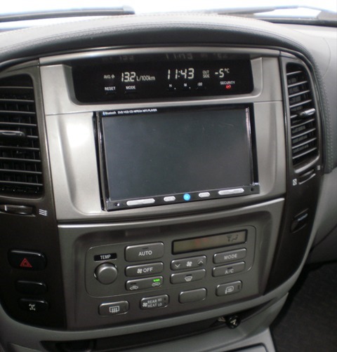 Характеристики мультимедийной навигационной системы NaviPilot для Toyota Land Cruiser 100