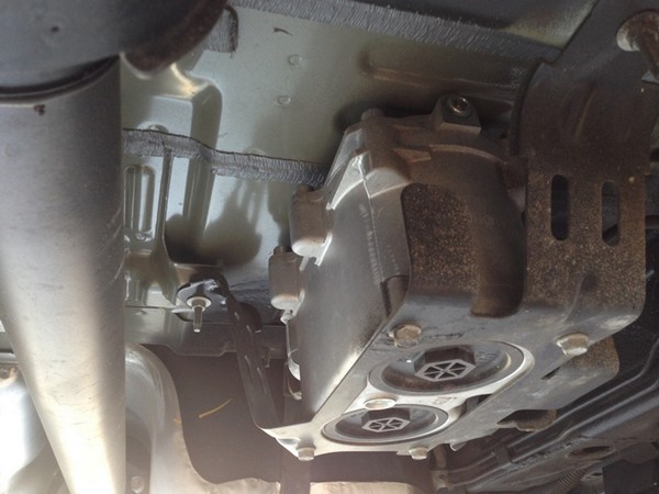 Замеры и замена топливного фильтра в Chevrolet Captiva