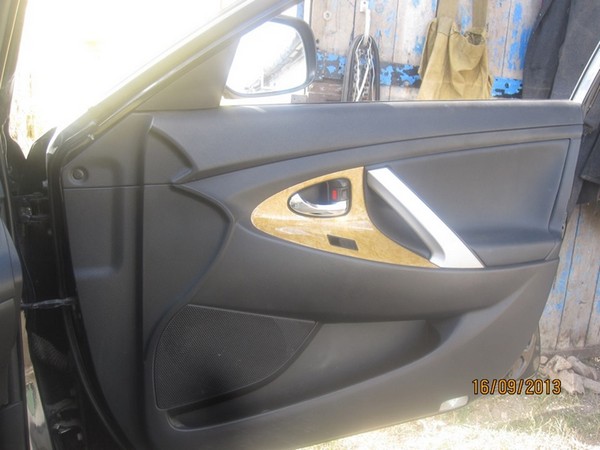Как снять обшивку двери Toyota Camry VII