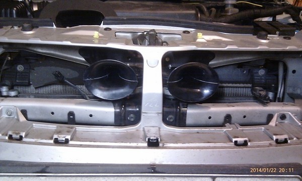 Установка низкого звукового сигнала от Волги Suzuki Grand Vitara 2