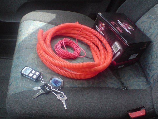 Установка сигнализации Tomahawk CL-700 в ВАЗ 2110, 2111, 2112