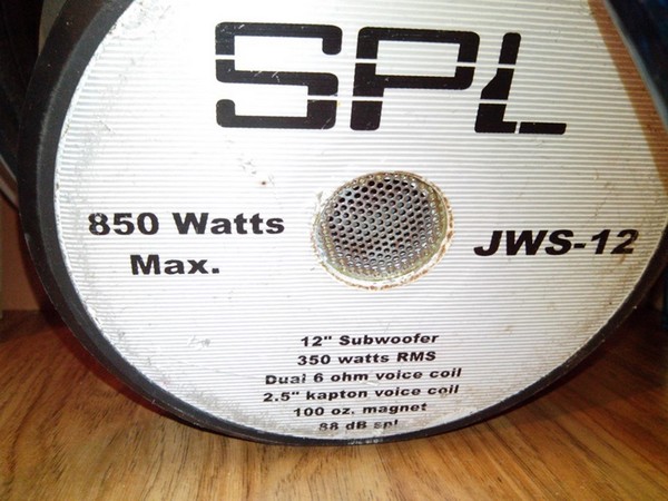Ремонт сабвуфера SPL JWS12 для Toyota Mark II (90)