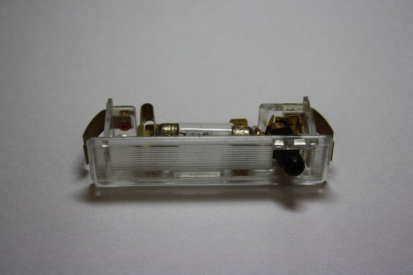 Установка дополнительного светильника в салон Nissan X-Trail