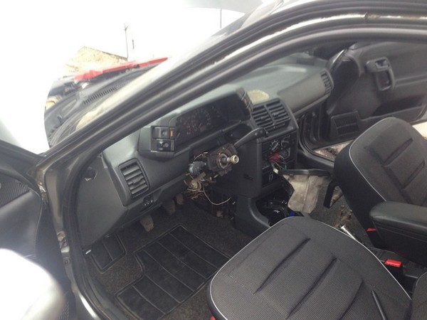 Шумоизоляция торпедо ВАЗ 2110