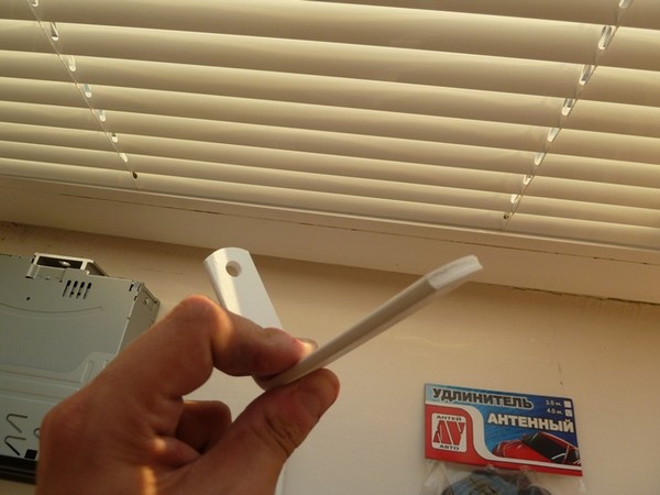 Прячем магнитолу в бардачок ВАЗ 2101: подготовка и закупка