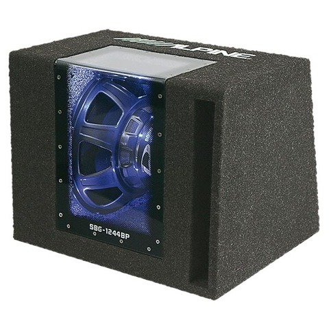 Подключение сабвуфера ALPINE, усилителя и конденсатора (накопителя)