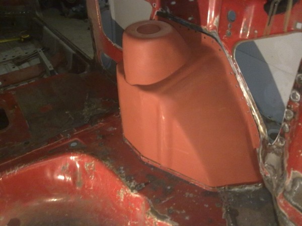 Замена правого заднего стакана 2108