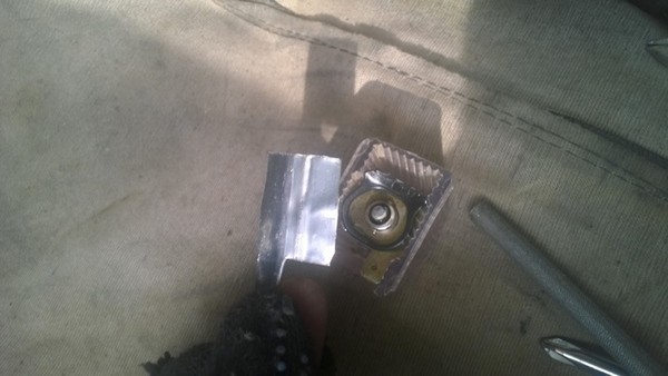 Подключаем концевики капота и багажника в ВАЗ 2106