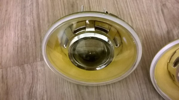 Установка биксеноновых линз Morimoto LX MINI H1 G8 3