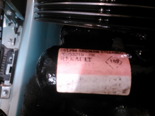 Замена сальника насоса ГУРа Renault Sandero/Logan