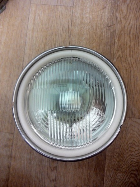 Переделка старых фар Нивы под 