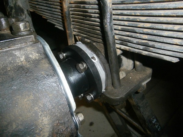 Ремонт правого поворотного кулака военного моста УАЗ 3303