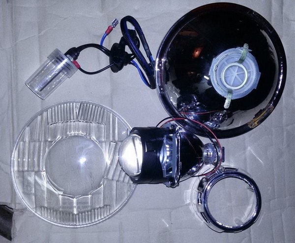 Би-ксеноновые линзы на ВАЗ 2101